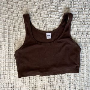aritzia brown crop top